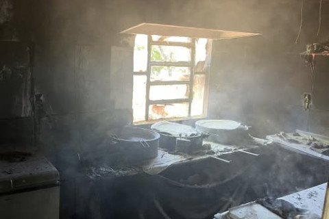 Princípio de incêndio atingiu estabelecimento comercial em Crissiumal