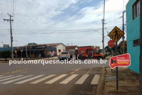 Acidente entre carro e motocicleta deixa homem ferido em Três de Maio