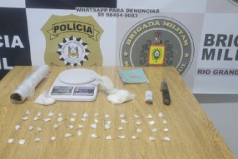 Polícia Civil e Brigada Militar apreendem cocaína em ação contra o tráfico em Três de Maio