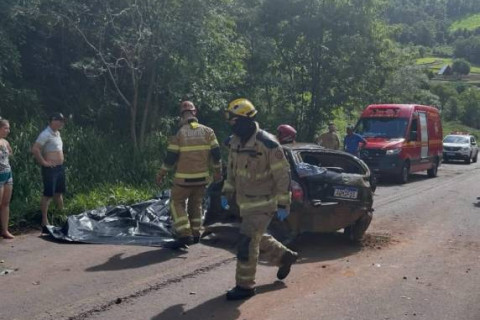 Jovem morre após capotamento na ERS-591, em Ametista do SulVeículo saiu da pista próximo à Linha São Rafael.