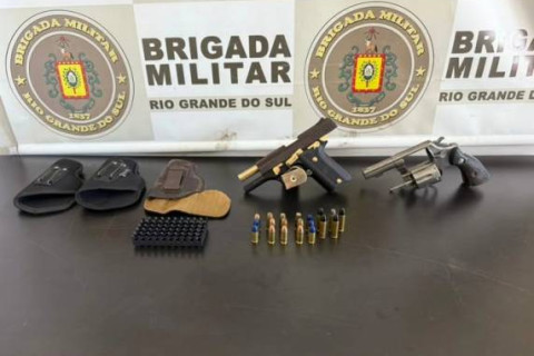 Brigada Militar prende homem por posse de arma de fogo em Passo Fundo
