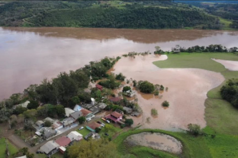 Misiones e Brasil reforçam comunicação sobre vazão da Foz do Chapecó diante do risco de novas cheias