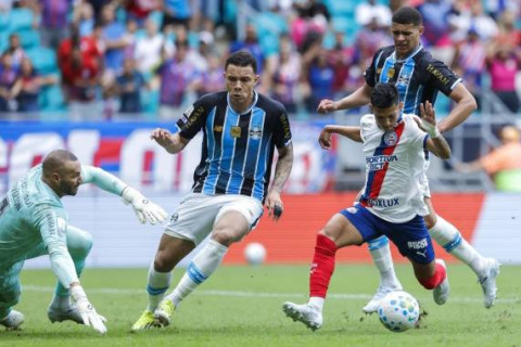 Grêmio empata com o Bahia fora de casa e deixa o Z-4 do Brasileirão