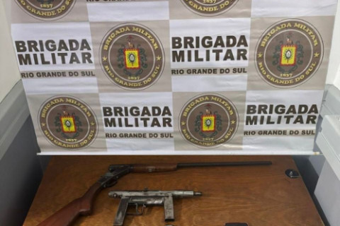 Homem é preso com submetralhadora artesanal e espingarda em Horizontina