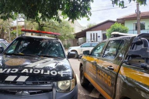 Mulher é morta a tiros em caso de feminicídio no bairro Cruzeiro, em Santa Rosa