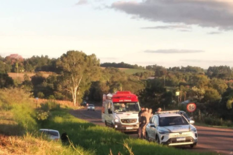 Acidente entre dois veículos é registrado no fim da tarde na BR-468 em Três Passos